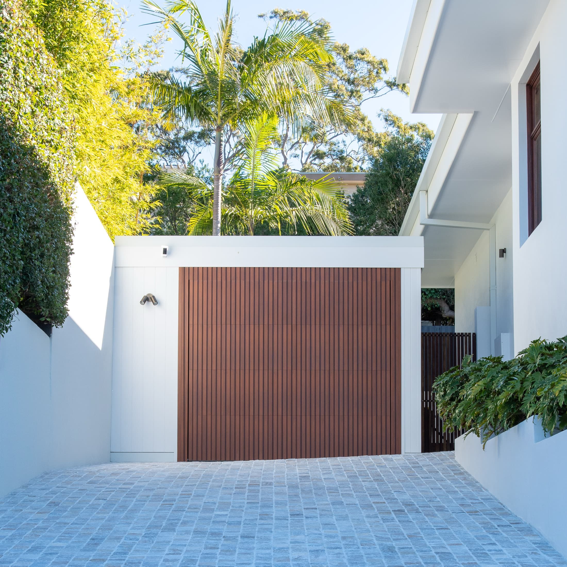 Cobblestone Drive & Courtyard, Castlecrag