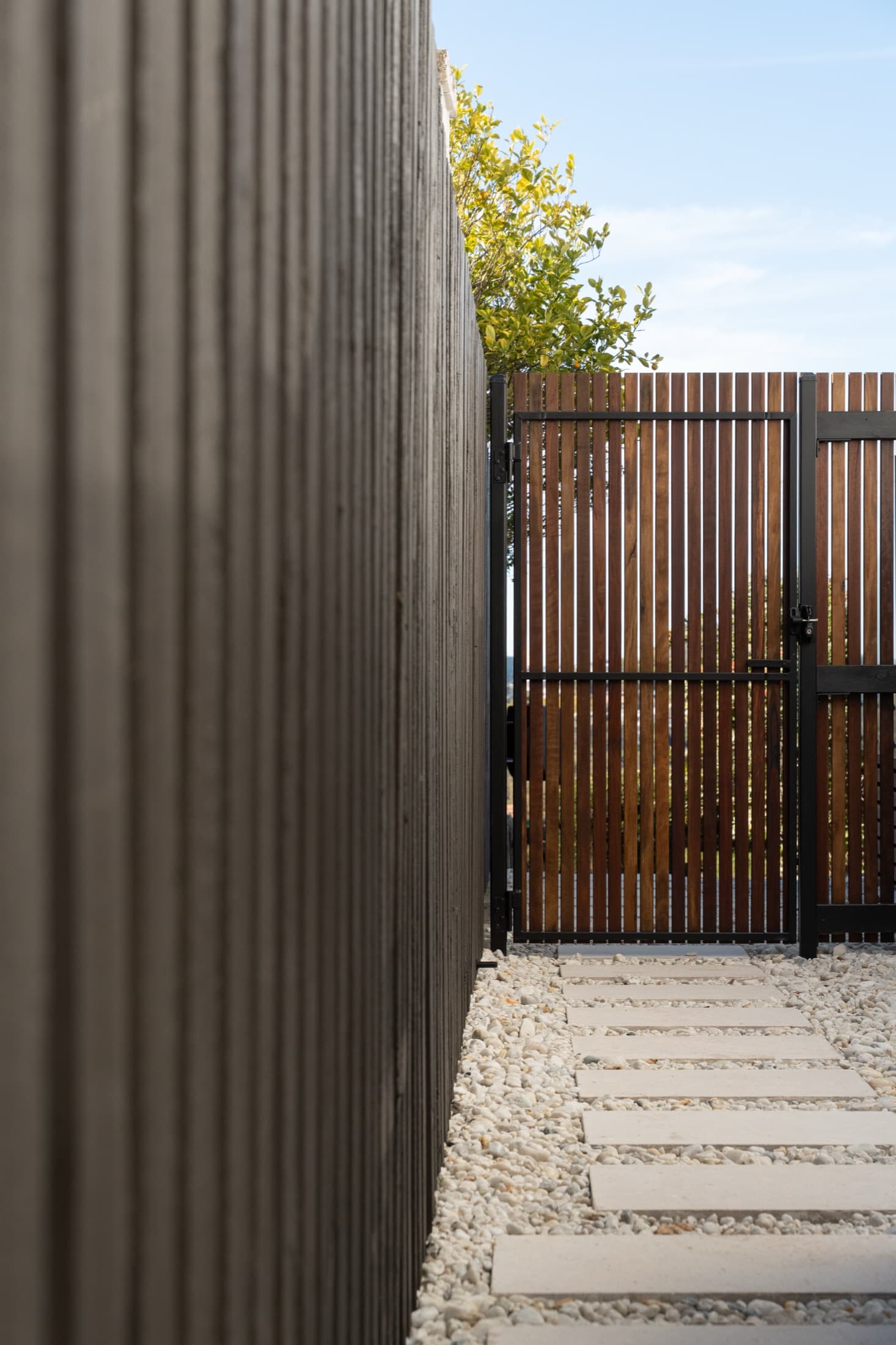 Cobblestone Drive & Courtyard, Castlecrag