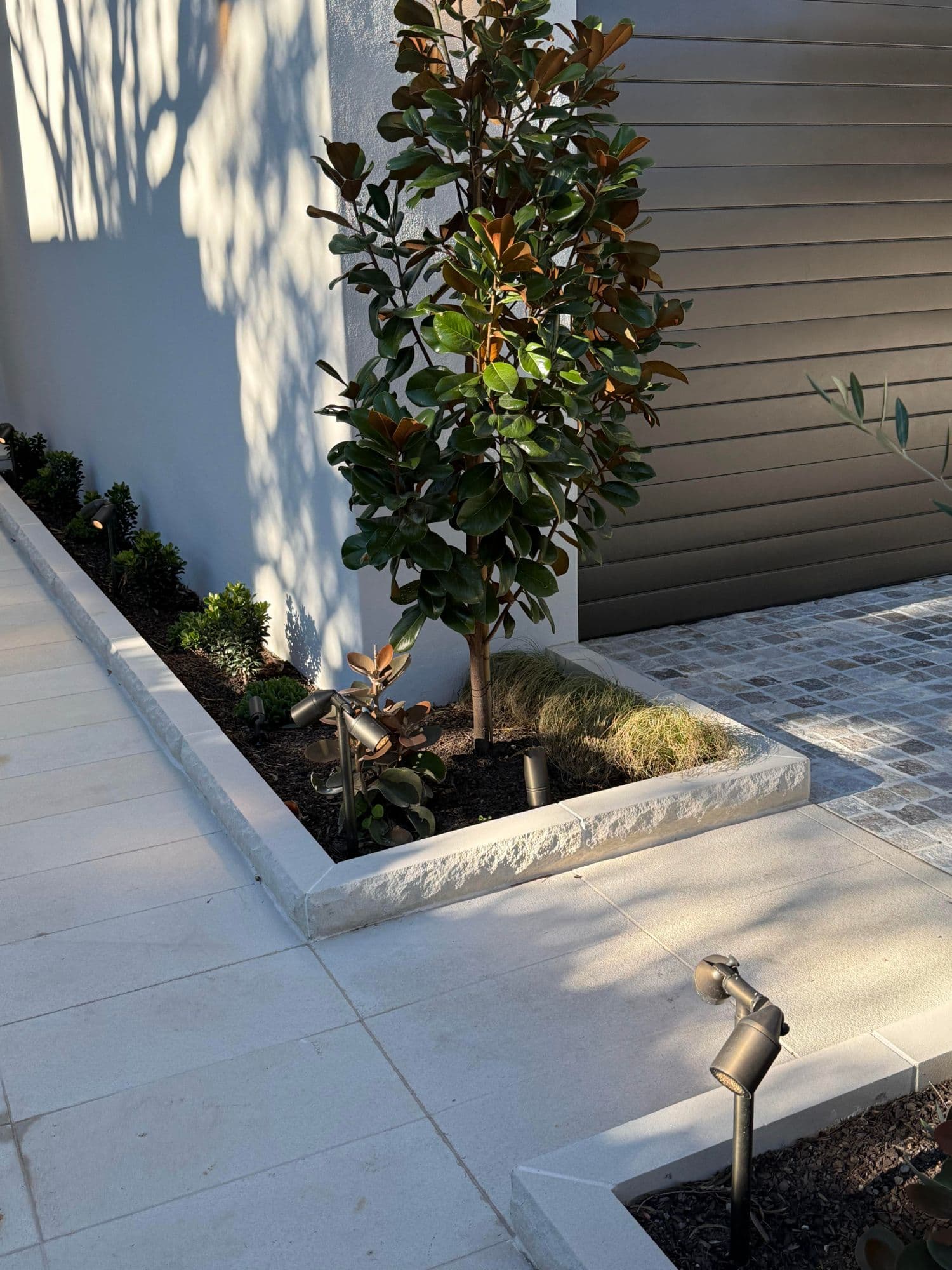 Cobblestone arrival court, Castlecrag, NSW